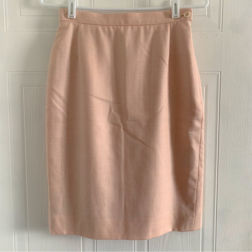 VTG 90s Burberry Wool Silk Coral Mini Skirt Size Small
